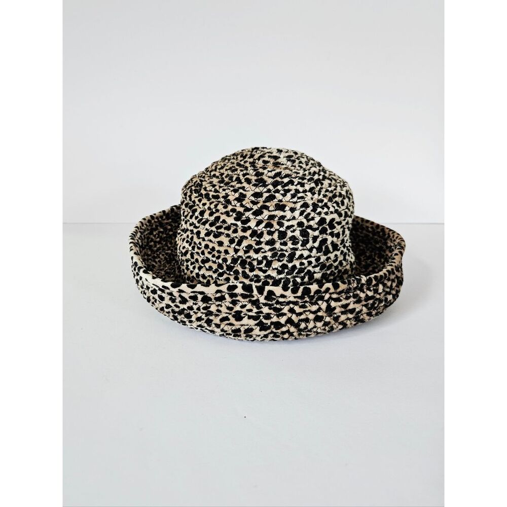 Vintage Betmar New York Velour Fuzzy Cheetah Spotted Print Bucket Cloche Hat